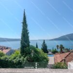 Prodaja stanova Herceg Novi - Dvoiposoban stan sa prelepim pogledom na more, Savina