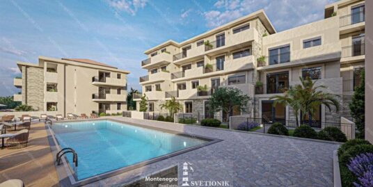 Stan u izgradnji u kompleksu sa bazenom – Baosici, Herceg Novi