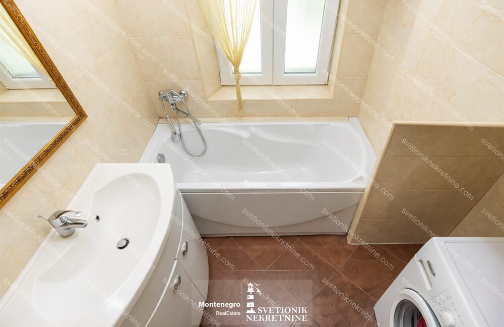 svetionik nekretnine 366