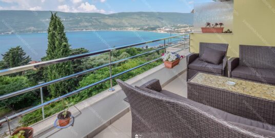 Luksuzan trosoban stan – Topla 2, Herceg Novi