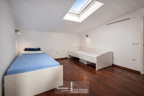 svetionik nekretnine 474