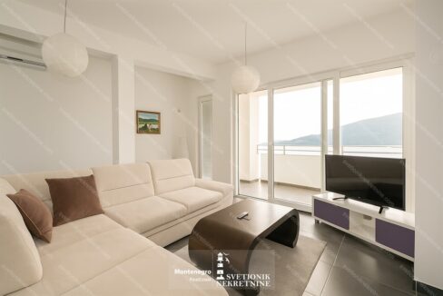 Prodaja stanova Herceg Novi – Komforan dvoiposoban stan sa panoramskim pogledom na more