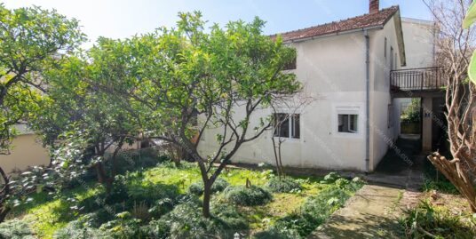 Kuca za renoviranje u blizini mora, Topla 1 – Prodaja kuca Herceg  Novi