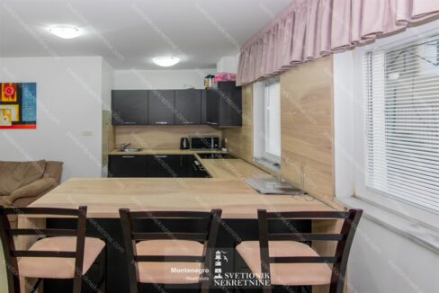 svetionik-nekretnine-prodaja-stan-bijela-apartment-for-sale (11)