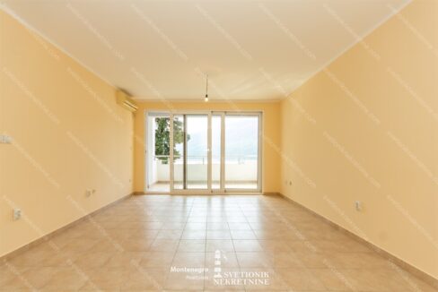 svetionik-nekretnine-prodaja-stan-herceg-novi-djenovici-apartment-for-sale-s1319 (23)