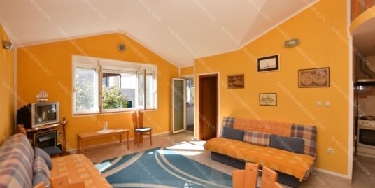 Dvosoban stan u neposrednoj blizini Portonovi kompleksa – Djenovici, Herceg Novi