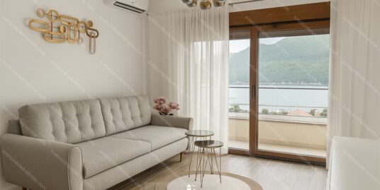 Nov jednosoban stan sa pogledom na more – Djenovici, Herceg Novi