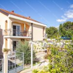 Prodaja kuca Herceg Novi - Dvospratna kuca sa apartmanom, Igalo, 500 m od mora