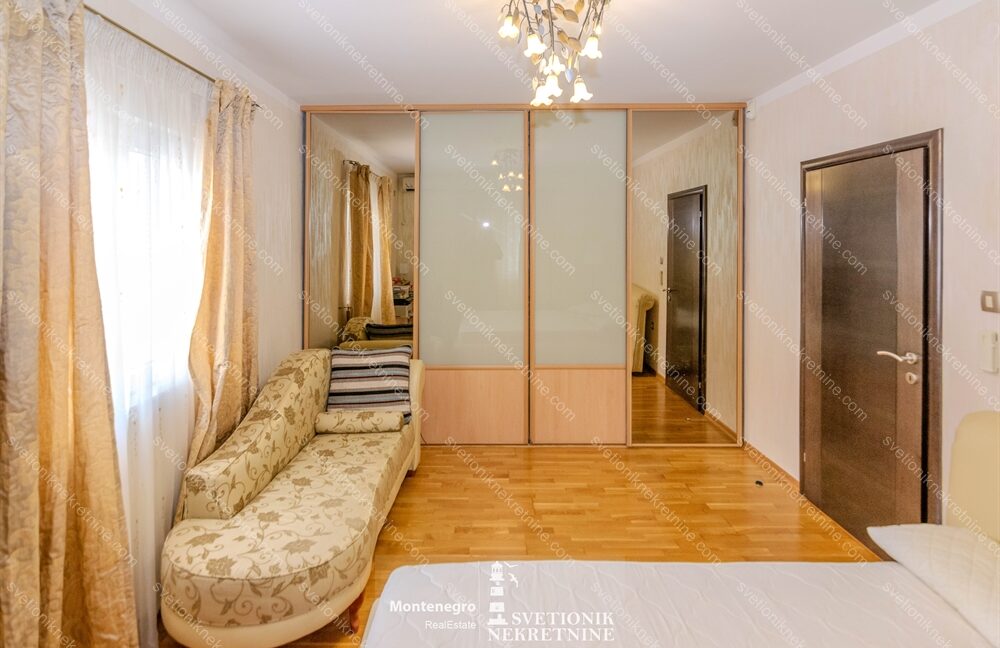 svetionik-nekretnine-8083