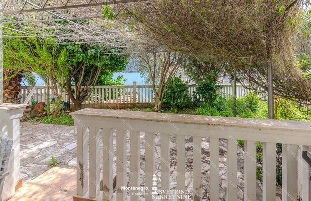 svetionik-nekretnine-prodaja-stan-hercegnovska-rivijera-djenovici-apartment-for-sale-s2095 (12)