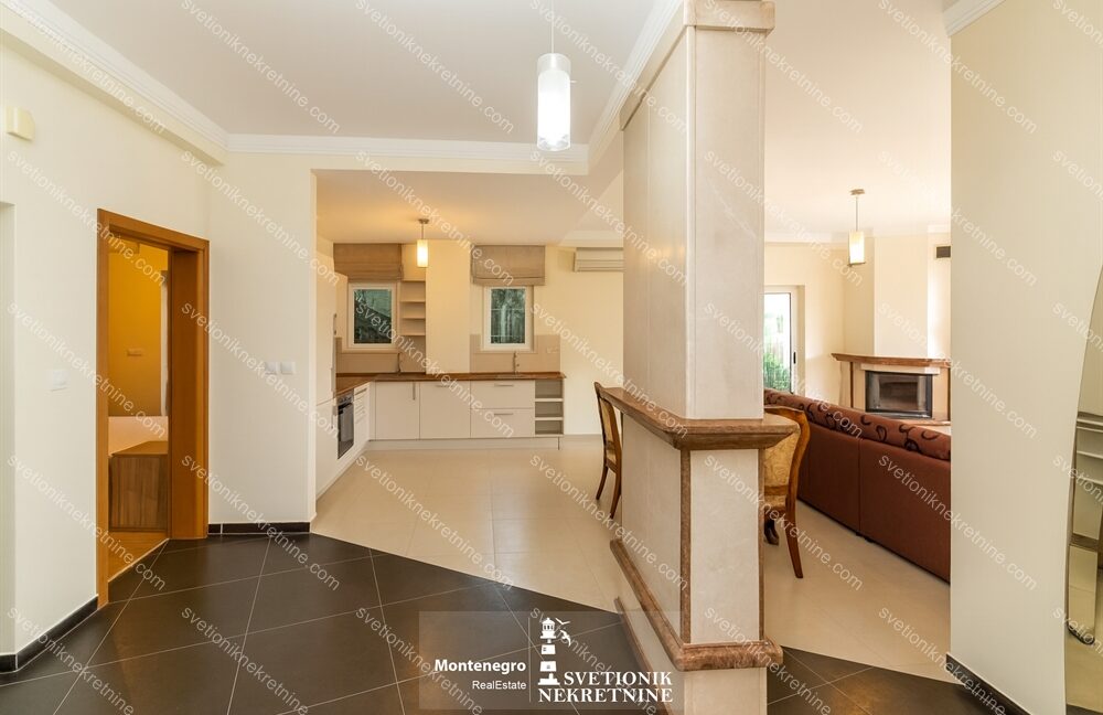 prodaja-stanova-herceg-novi-hercegnovska-rivijera-apartment-for-sale-djenovici-svetionik-nekretnine-S2159 (14)