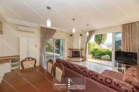 prodaja-stanova-herceg-novi-hercegnovska-rivijera-apartment-for-sale-djenovici-svetionik-nekretnine-S2159 (19)