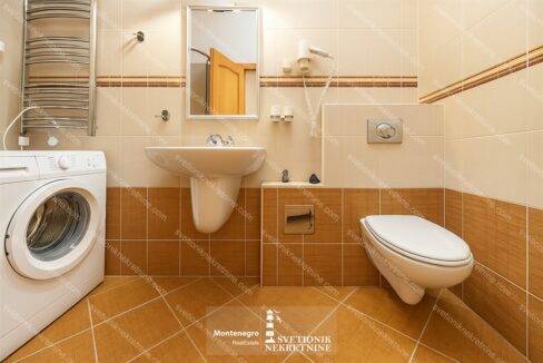 prodaja-stanova-herceg-novi-hercegnovska-rivijera-apartment-for-sale-djenovici-svetionik-nekretnine-S2159 (27)