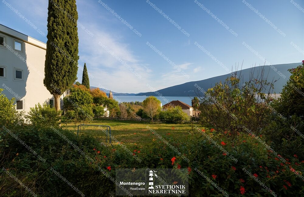 prodaja-stanova-herceg-novi-hercegnovska-rivijera-apartment-for-sale-djenovici-svetionik-nekretnine-S2159 (9)