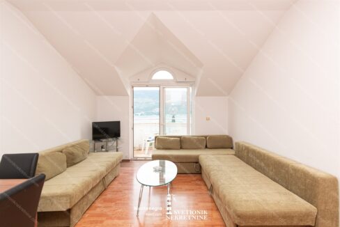 prodaja-stanova-herceg-novi-stan-topla-njegoseva-svetionik-nekretnine-S2161 (1)