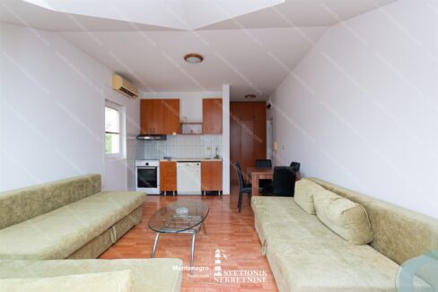 prodaja-stanova-herceg-novi-stan-topla-njegoseva-svetionik-nekretnine-S2161 (2)