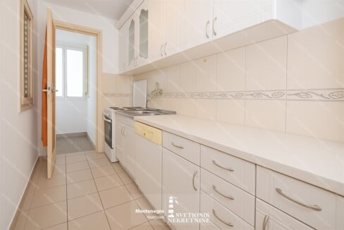 prodaja-stanova-herceg-novi-stan-topla-svetionik-nekretnine-S2162 (7)