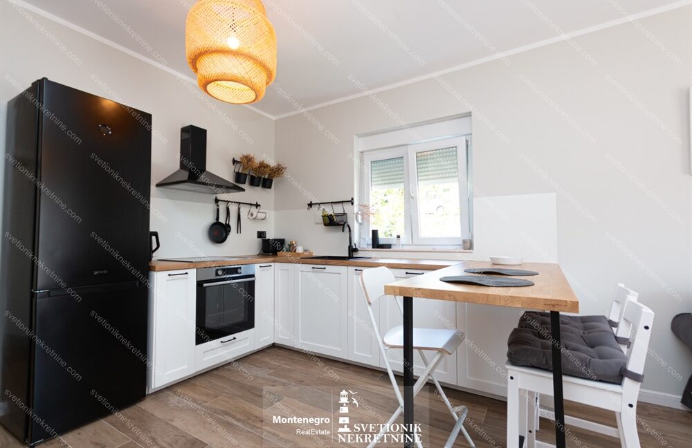 prodaja-stanova-hercegnovska-rivijera-stan-djenovici-S2169 (11)