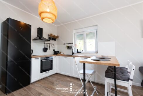 prodaja-stanova-hercegnovska-rivijera-stan-djenovici-S2169 (11)