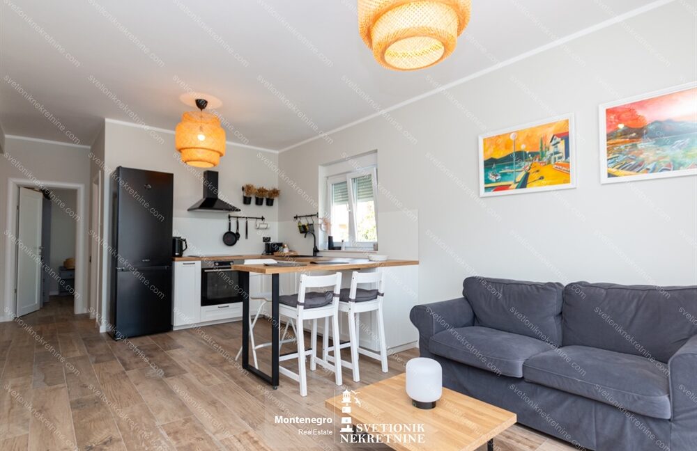 prodaja-stanova-hercegnovska-rivijera-stan-djenovici-S2169 (9)