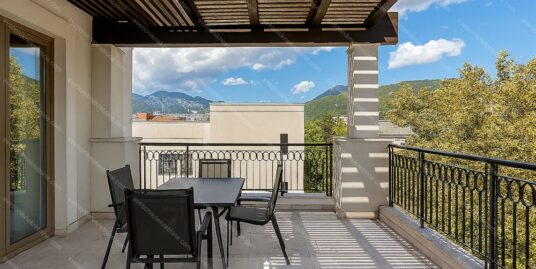 Porto Montenegro – Luksuzan jednosoban stan sa pogledom na marinu, Tivat