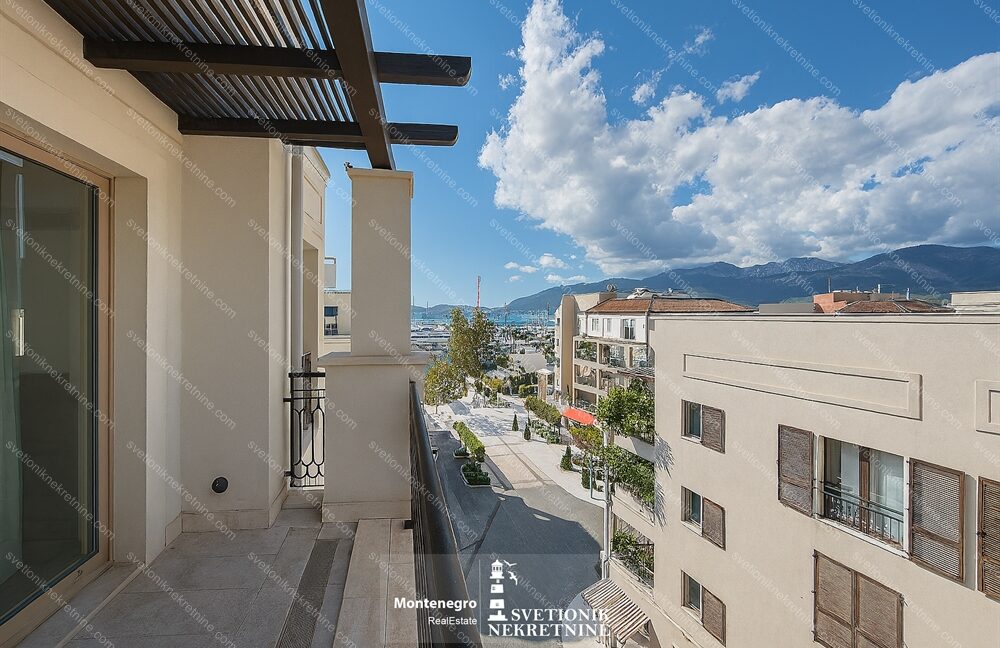 prodaja-stanova-tivat-porto-montenegro-svetionik-nekretnine-S2134 (7)