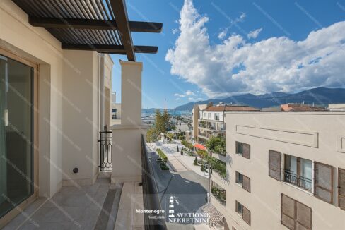 prodaja-stanova-tivat-porto-montenegro-svetionik-nekretnine-S2134 (7)