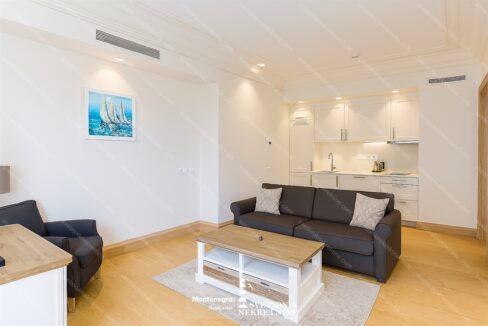 prodaja-stanova-tivat-porto-montenegro-svetionik-nekretnine-S2134 (8)
