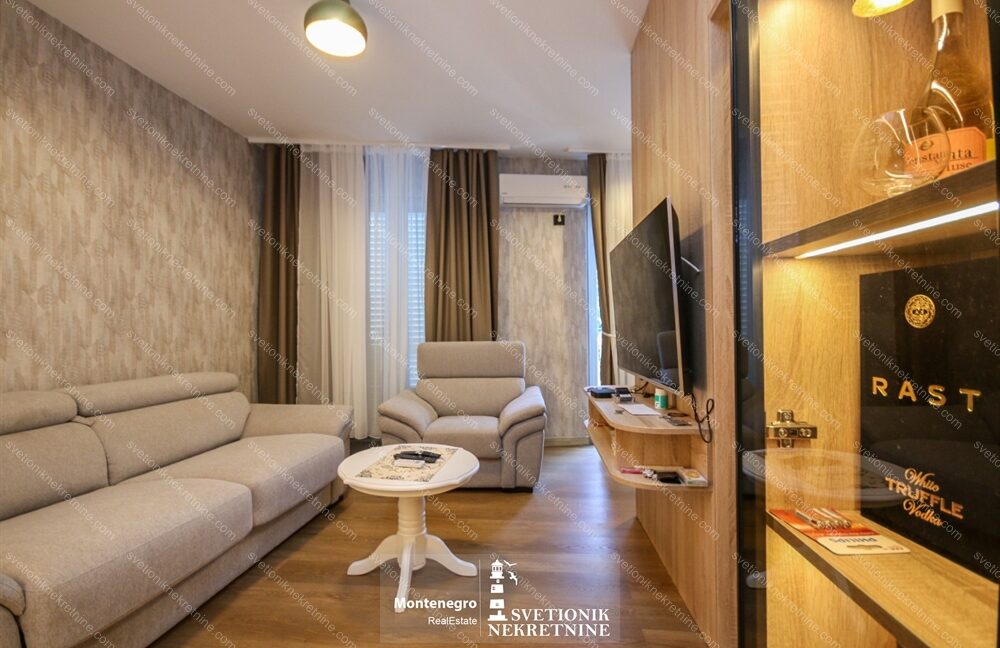 prodaja-stanova-herceg-novi-stan-igalo-apartment-for-sale-svetionik-nekretnine-S2184 (2)