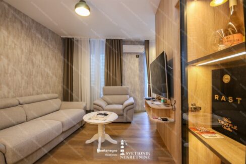 prodaja-stanova-herceg-novi-stan-igalo-apartment-for-sale-svetionik-nekretnine-S2184 (2)