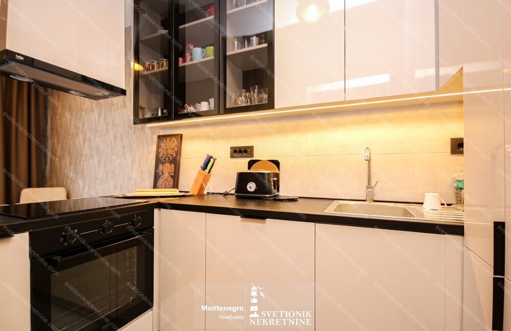 prodaja-stanova-herceg-novi-stan-igalo-apartment-for-sale-svetionik-nekretnine-S2184 (8)