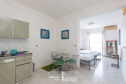 apartmani-savina-prvi-red-do-mora-herceg-novi-ID-K831 (2)