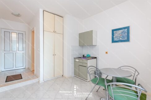 apartmani-savina-prvi-red-do-mora-herceg-novi-ID-K831 (5)