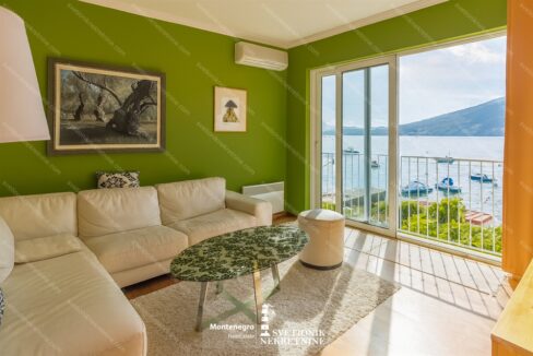 Dvosoban stan 20m od mora – Djenovici, Herceg Novi S2046