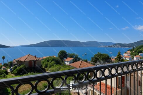 jednosoban-stan-na-prodaju-herceg-novi-kumbor-sa-pogledom-na-more-ID-S2200 (2)