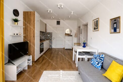 prodaja-stan-herceg-novi-kumbor-32m2-pogled-na-more-parking-s2239-svetionik-nekretnine (5)