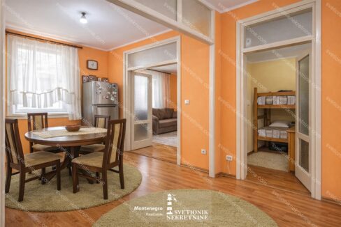 prodaja-stan-herceg-novi-topla-1-427m2-ispod-magistrale-450m-od-mora-s1420-svetionik-nekretnine (3)