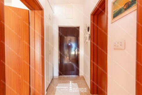 prodaja-stan-herceg-novi-topla-2-49m2-pogled-na-more-s2236-svetionik-nekretnine (1)