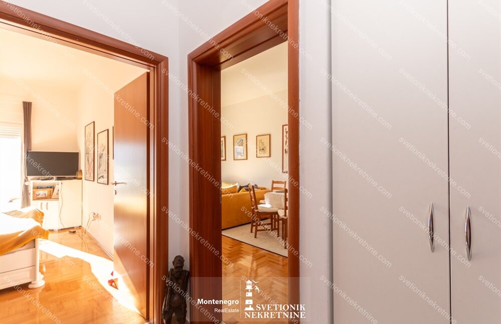 prodaja-stan-herceg-novi-topla-2-49m2-pogled-na-more-s2236-svetionik-nekretnine (2)