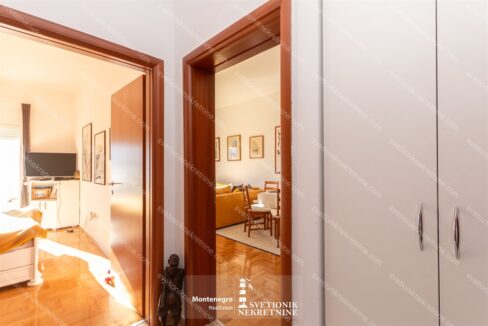 prodaja-stan-herceg-novi-topla-2-49m2-pogled-na-more-s2236-svetionik-nekretnine (2)