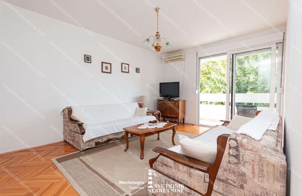 svetionik-nekretnine- 2689