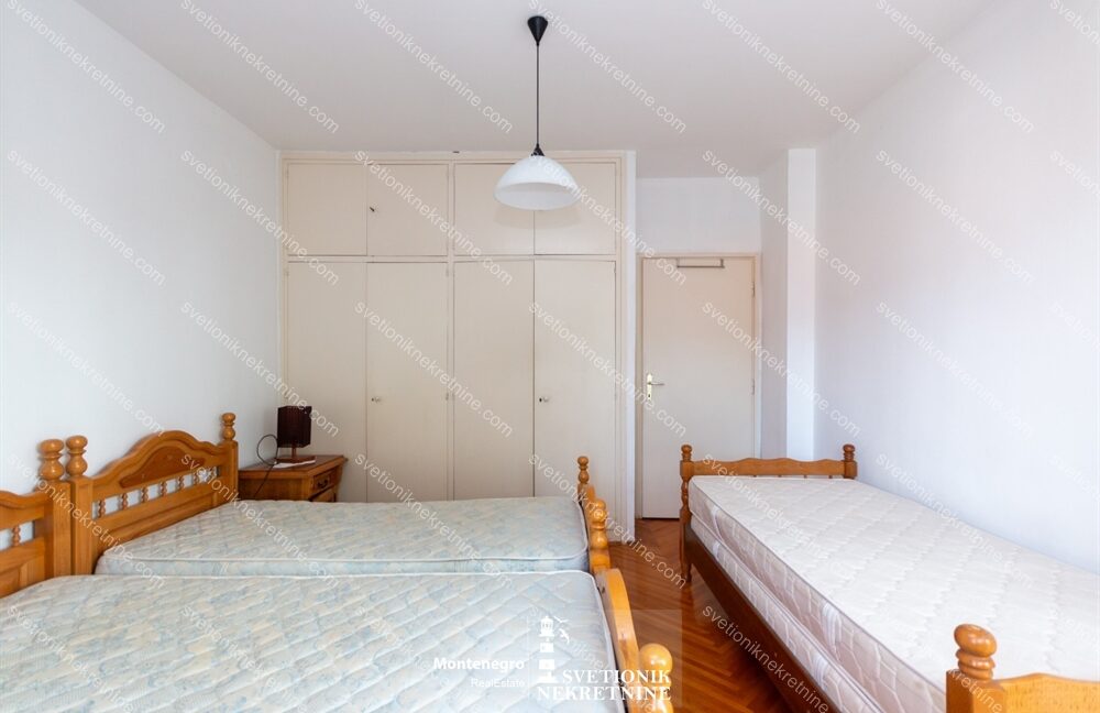 svetionik-nekretnine- 2699