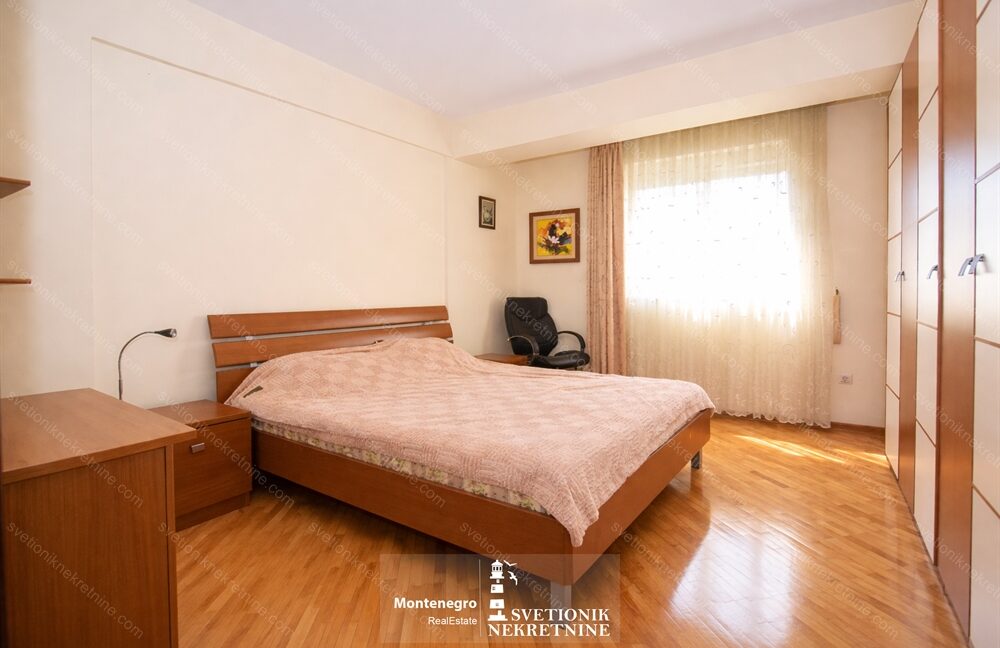 Namesten jednosoban stan sa dvoristem Igalo, Herceg Novi S2188 (17)