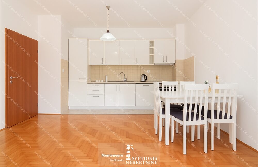 PRODAJA STANOVA HERCEG NOVI STAN TOPLA POGLED MORE svetionik nekretnine s2126 (5)