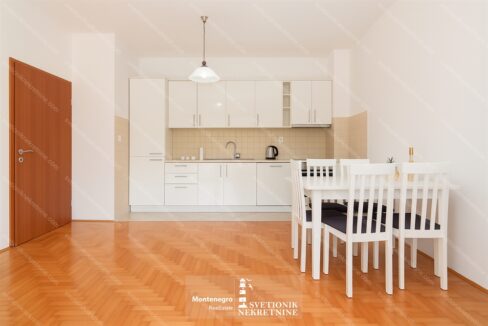 PRODAJA STANOVA HERCEG NOVI STAN TOPLA POGLED MORE svetionik nekretnine s2126 (5)