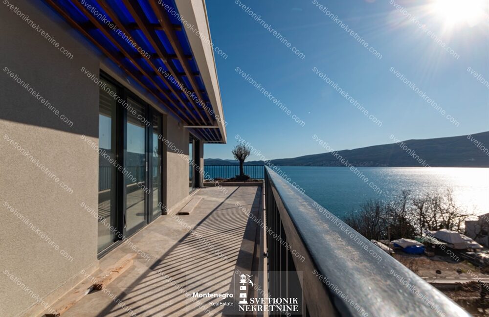 prodaja penthouse bijela herceg novi 142m2 panoramski pogled na more lovcen s2242 svetionik nekretnine (11)