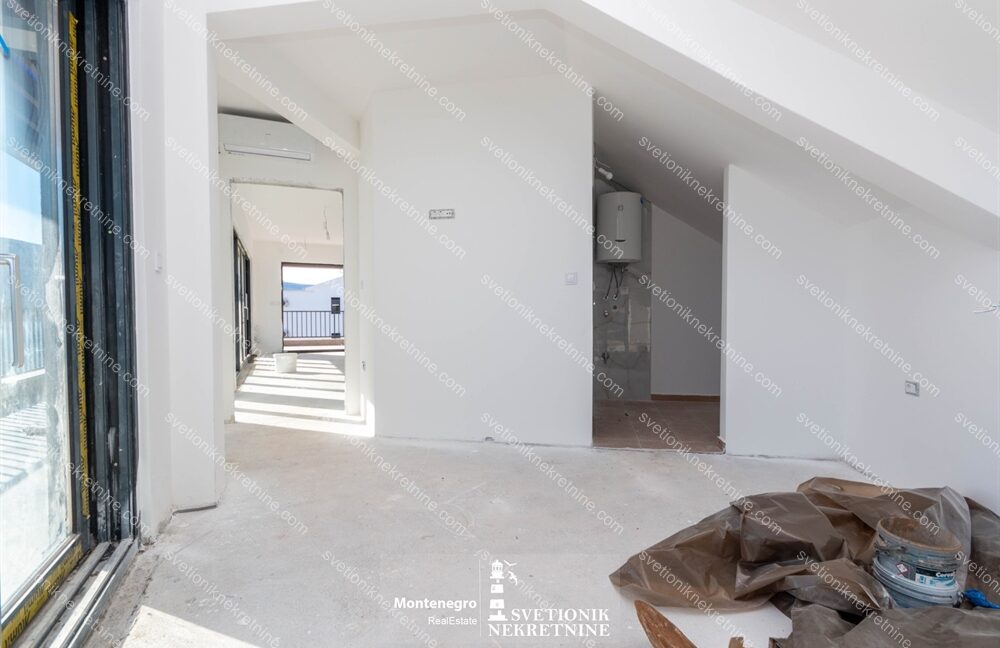 prodaja penthouse bijela herceg novi 142m2 panoramski pogled na more lovcen s2242 svetionik nekretnine (15)