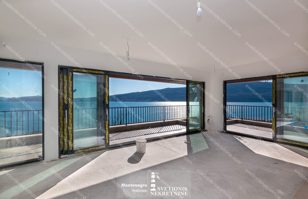 prodaja penthouse bijela herceg novi 142m2 panoramski pogled na more lovcen s2242 svetionik nekretnine (4)