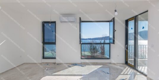 Dvosoban stan u novogradnji 59m², 150m od mora – Bijela, Herceg Novi S2241