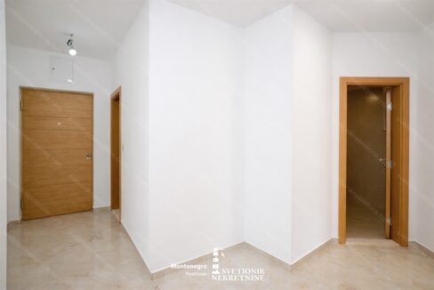 prodaja stan djenovici herceg novi luksuzan pogled na more s2254 svetionik nekretnine (2)